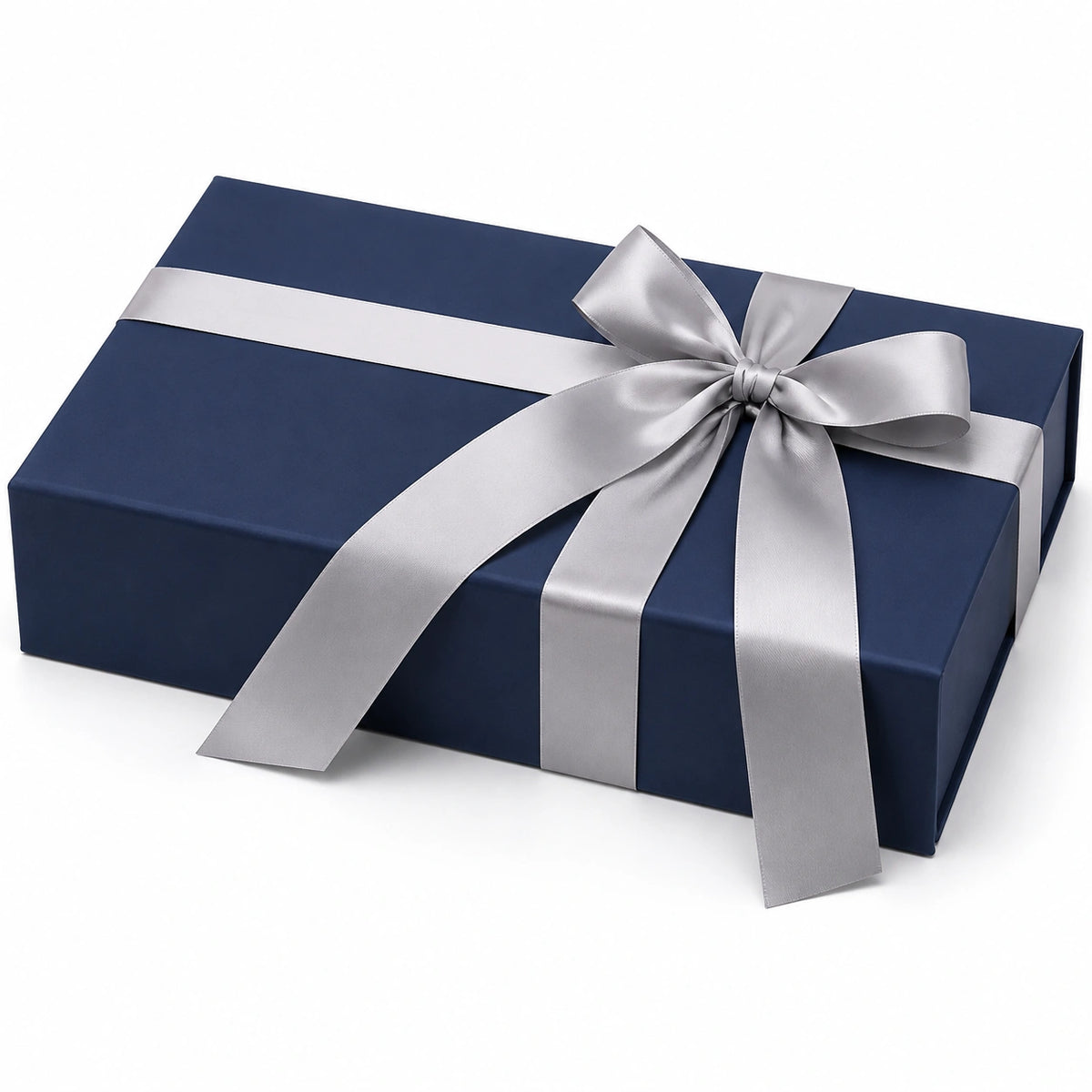 Boîte cadeau 30 x 22 x 10 cm en carton bleu marine avec ruban argenté à nœud